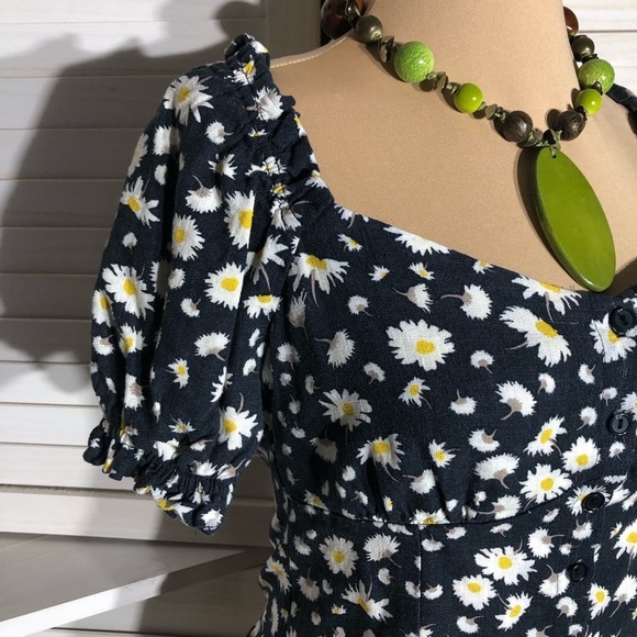 Vintage Y2K Daisy Blouse Puff Short Sleeves Floral Navy - Medium - Picture 5 of 13